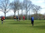 Training S.K.N.W.K. JO19-1 en JO17-1 van zaterdag 9 april 2022 (36/54)